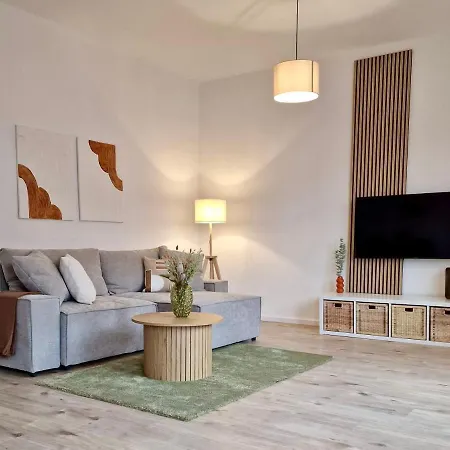 아파트 Stylisch! Naehe Messe, Uniklinik & Hbf, Arbeitsplatz, Boxspring